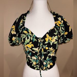 Juniors Black Lemon Print Crop Top SIZE XL